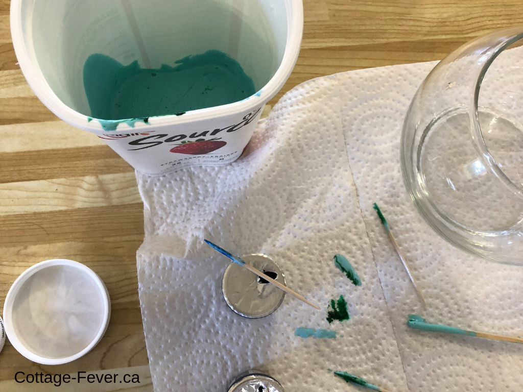Adding food colouring to Mod Podge to colour Japanese Glass Fish Float