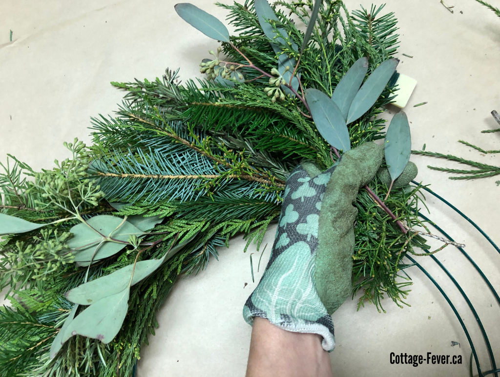 How to create a coastal inspired wreath